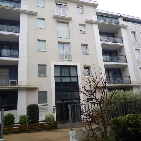 Les Sables-d'olonne, 2 Pieces, 4 Personnes - Fr-1-92-731 *